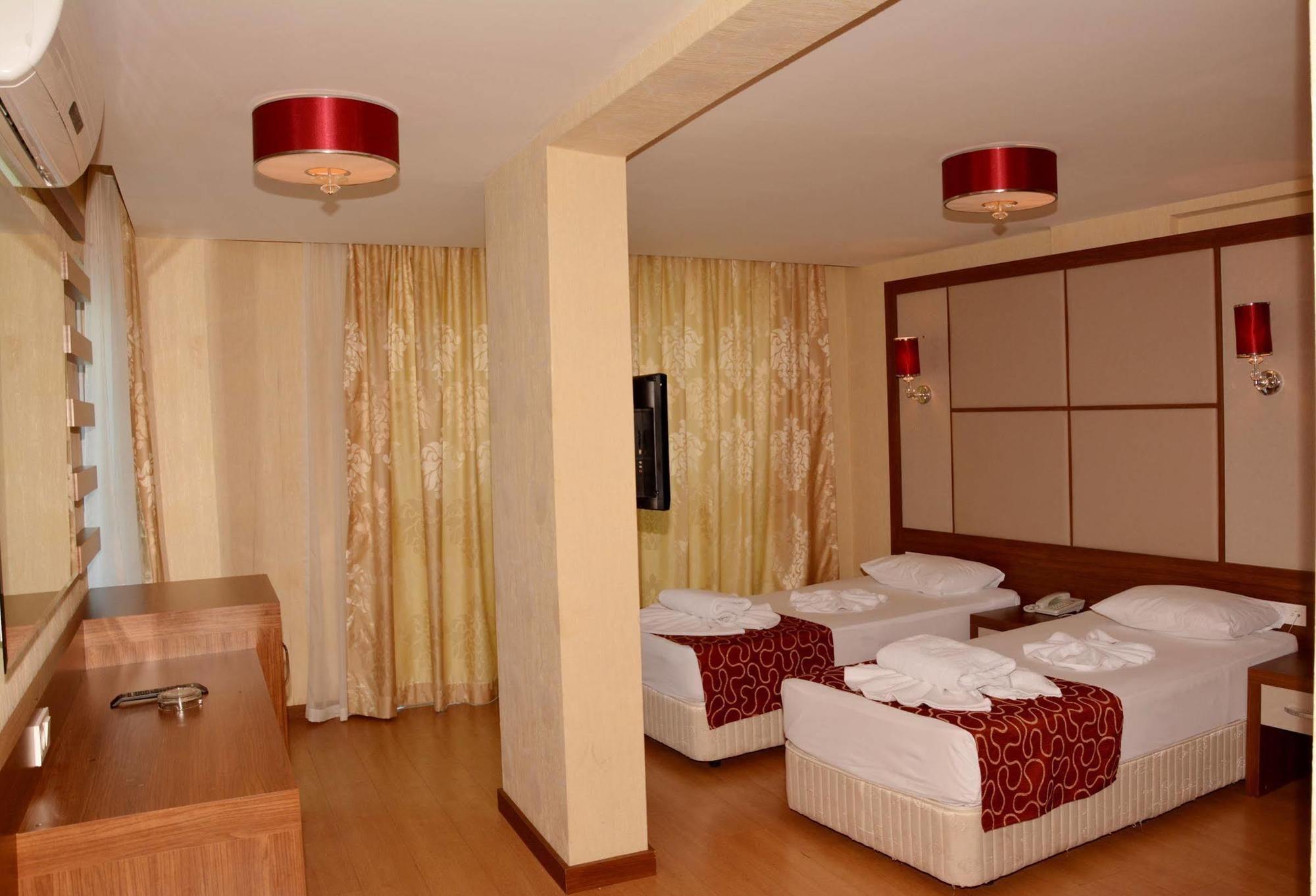 Cleopatra Golden Beach Hotel Alanya Exterior photo